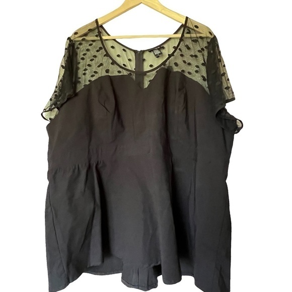 TORRID‎ SHEER PEPLUM TOP - Picture 2 of 5